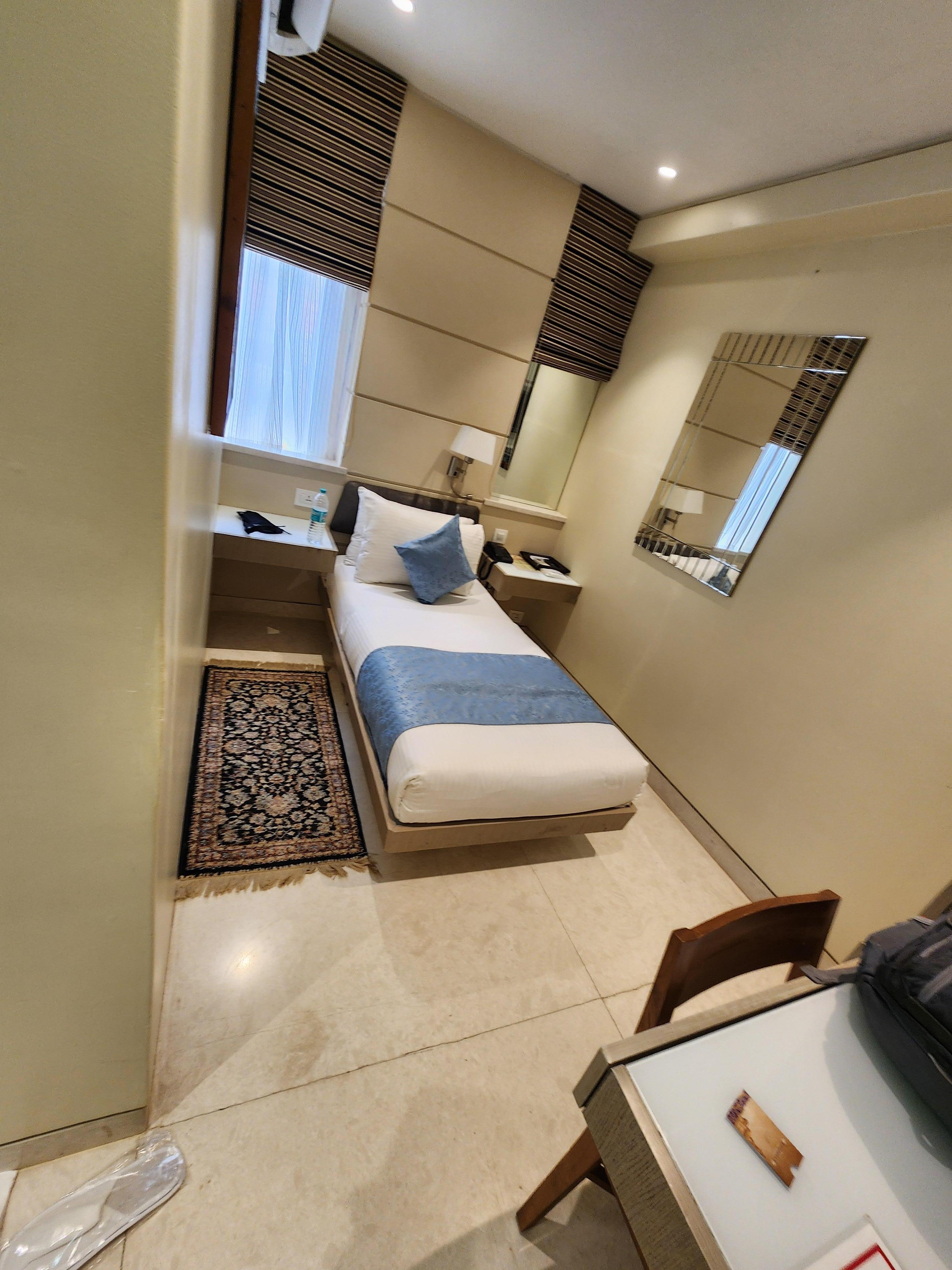 Single Standard Room