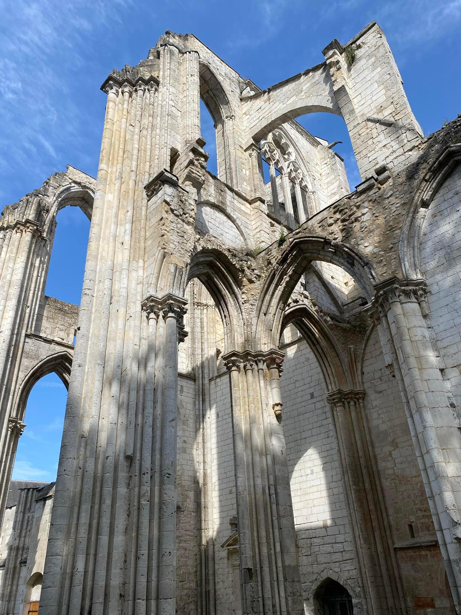 abbaye de Saint-Wandrille 15km