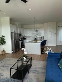Kitchen with everything you need if you’re going to cook!