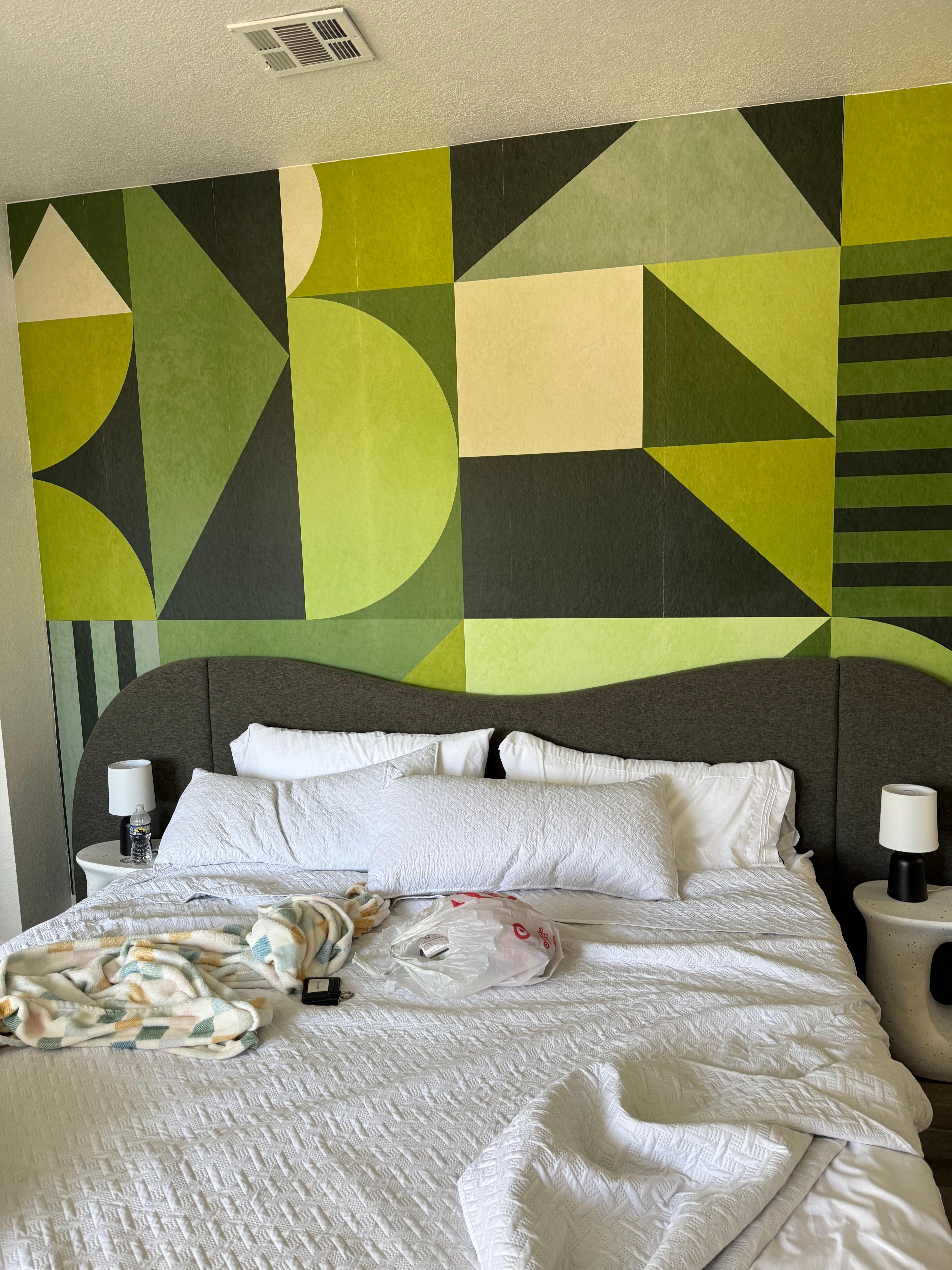 This is the master suite didn’t get to take many pictures. I have more videos, but the place is definitely nice.