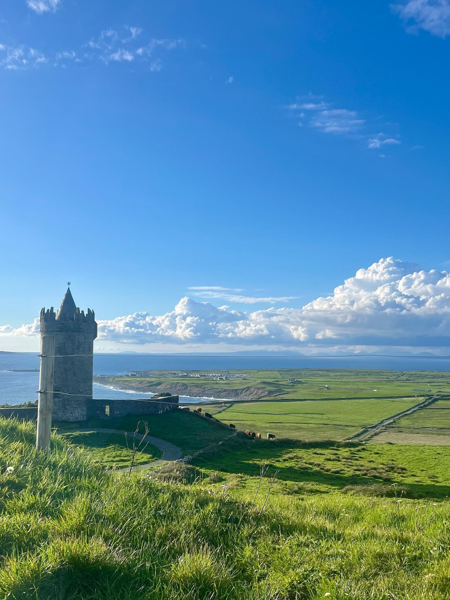 Doonagore Castle. 