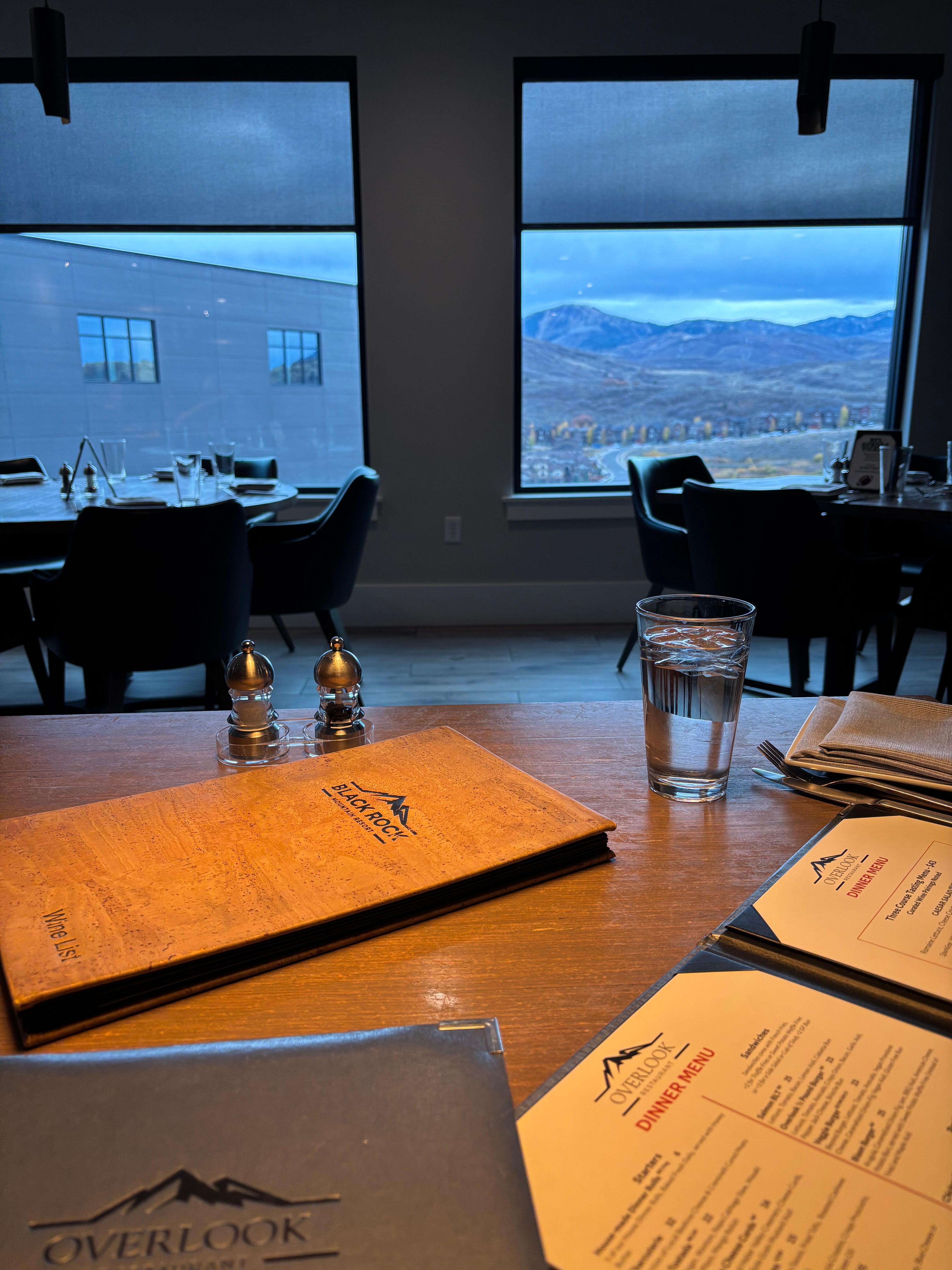 Overlook Restaurant 