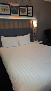 Comfortable bed (and Wi-Fi)