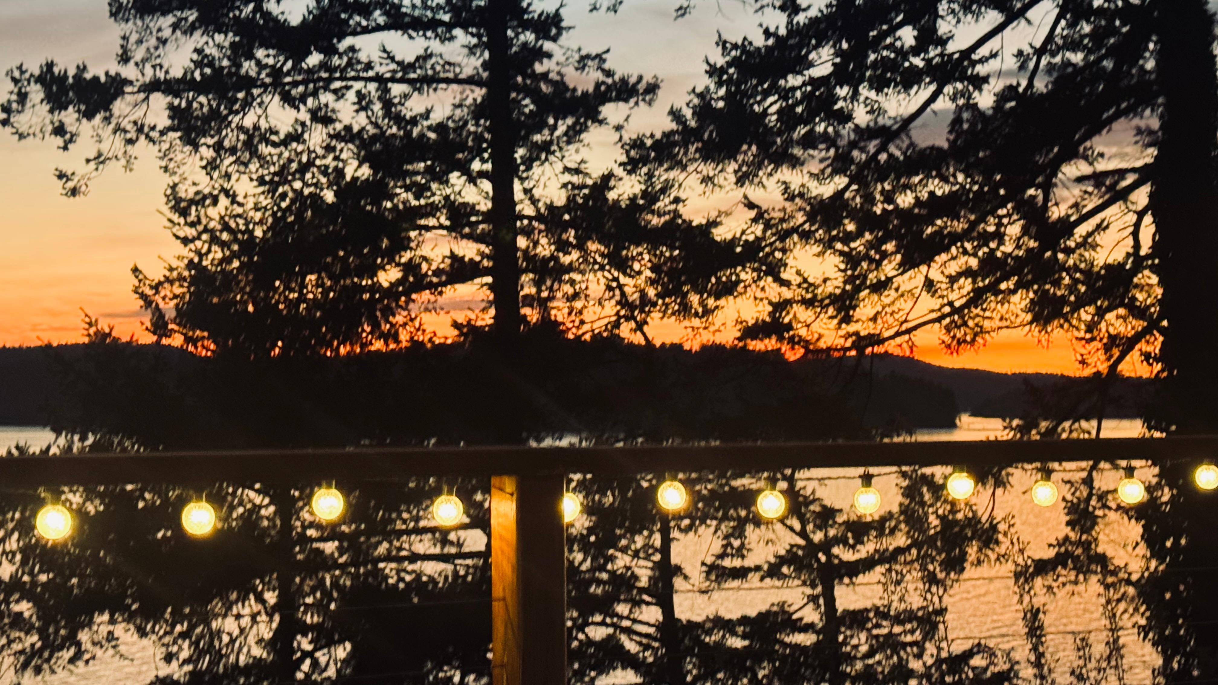 The house description and pictures were exactly what we walked into! The sunset view ❤️