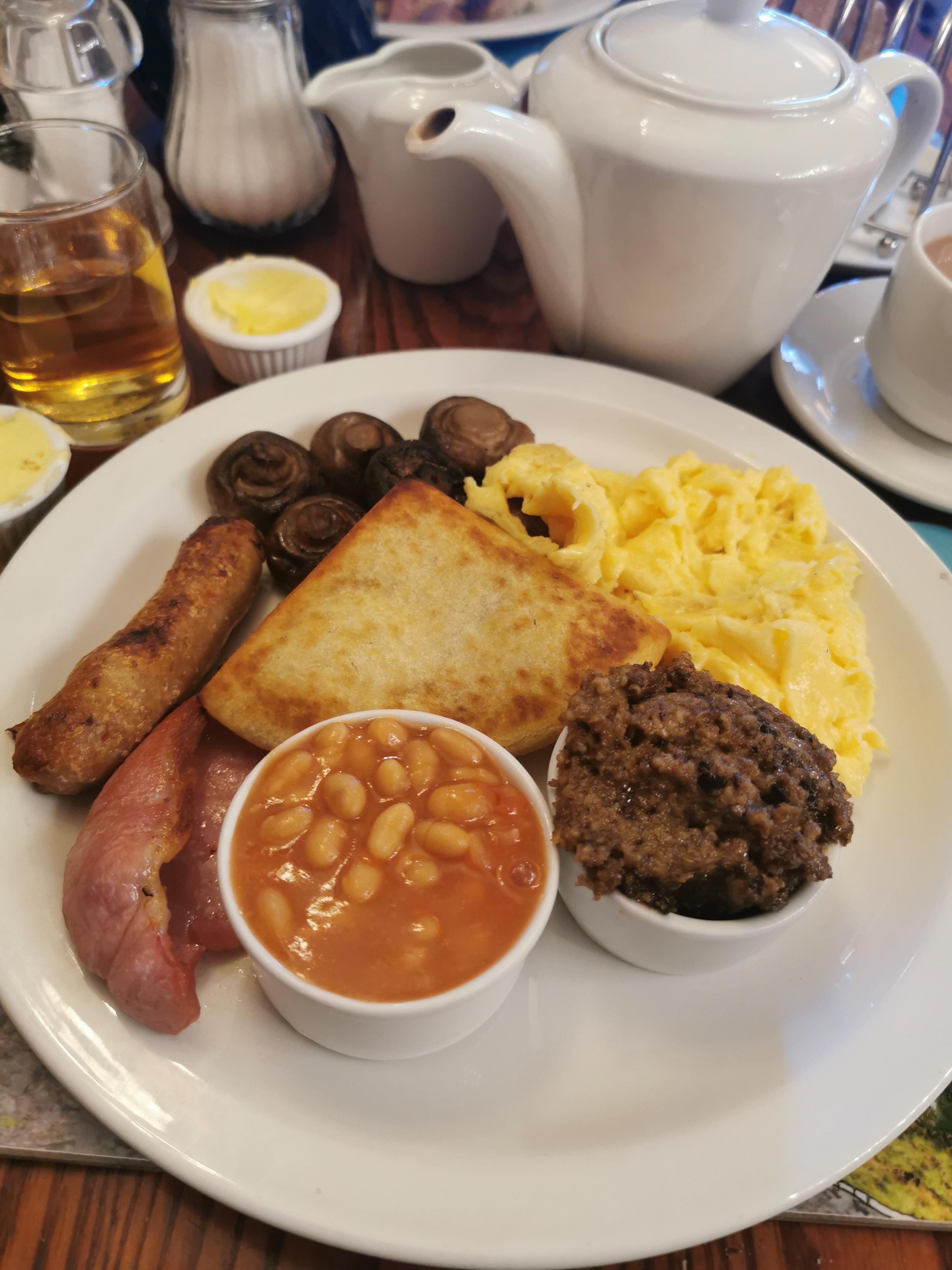 Scottish breakfast 