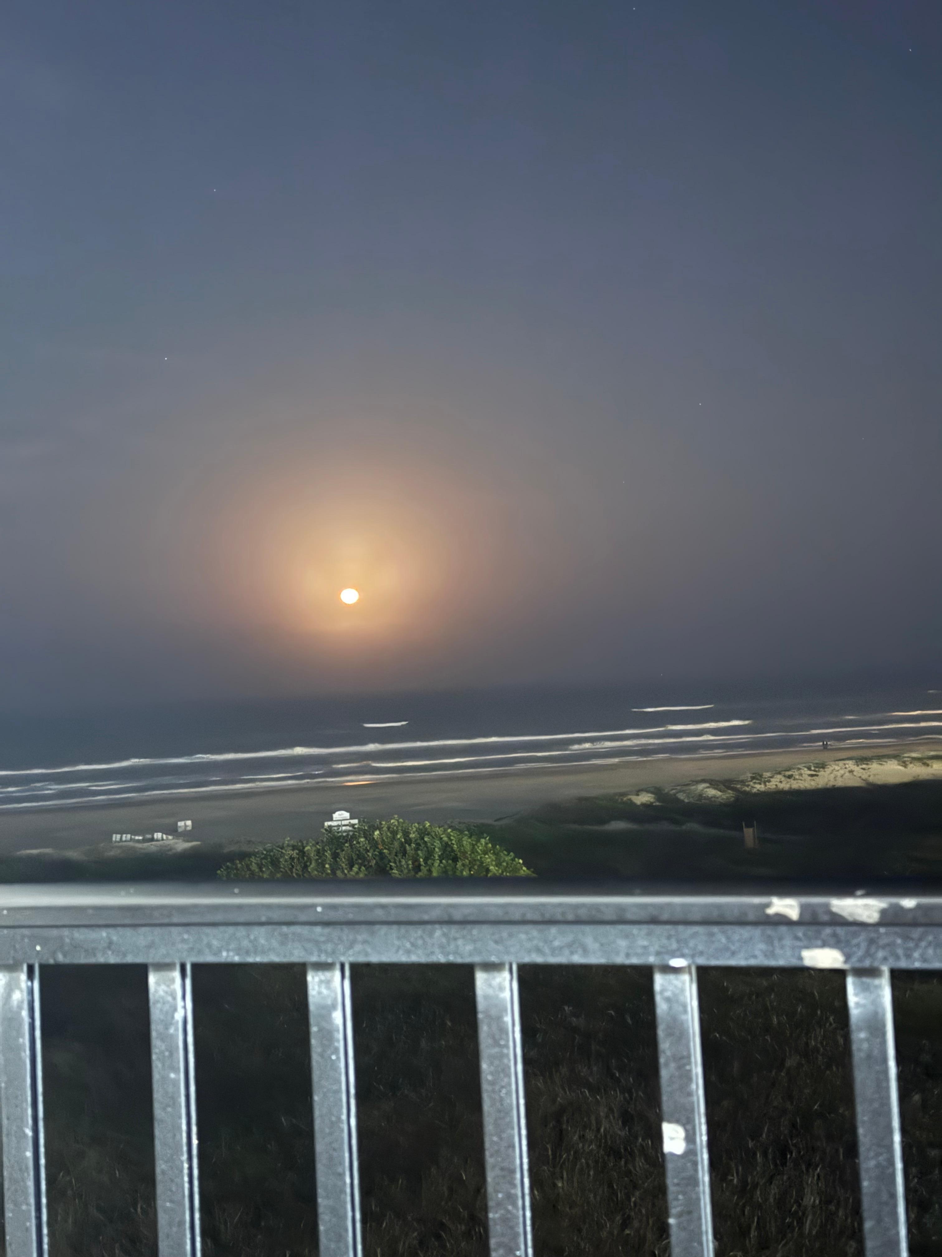 Moon rising from the balcony 