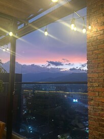 The view @ the Rooftop