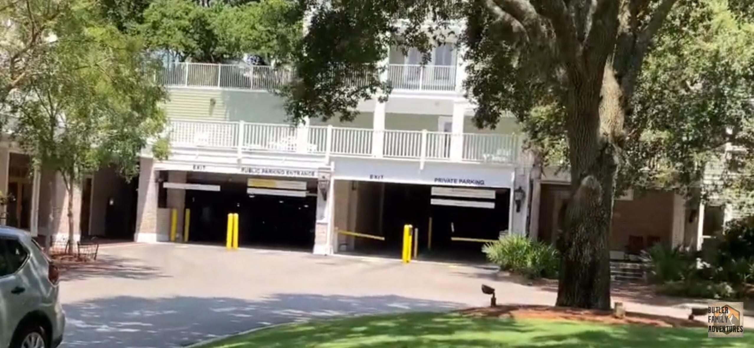 Parking garage park on the right private side