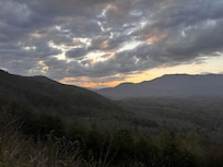Nearby Foothills Parkway - a nice way to watch the sunrise!