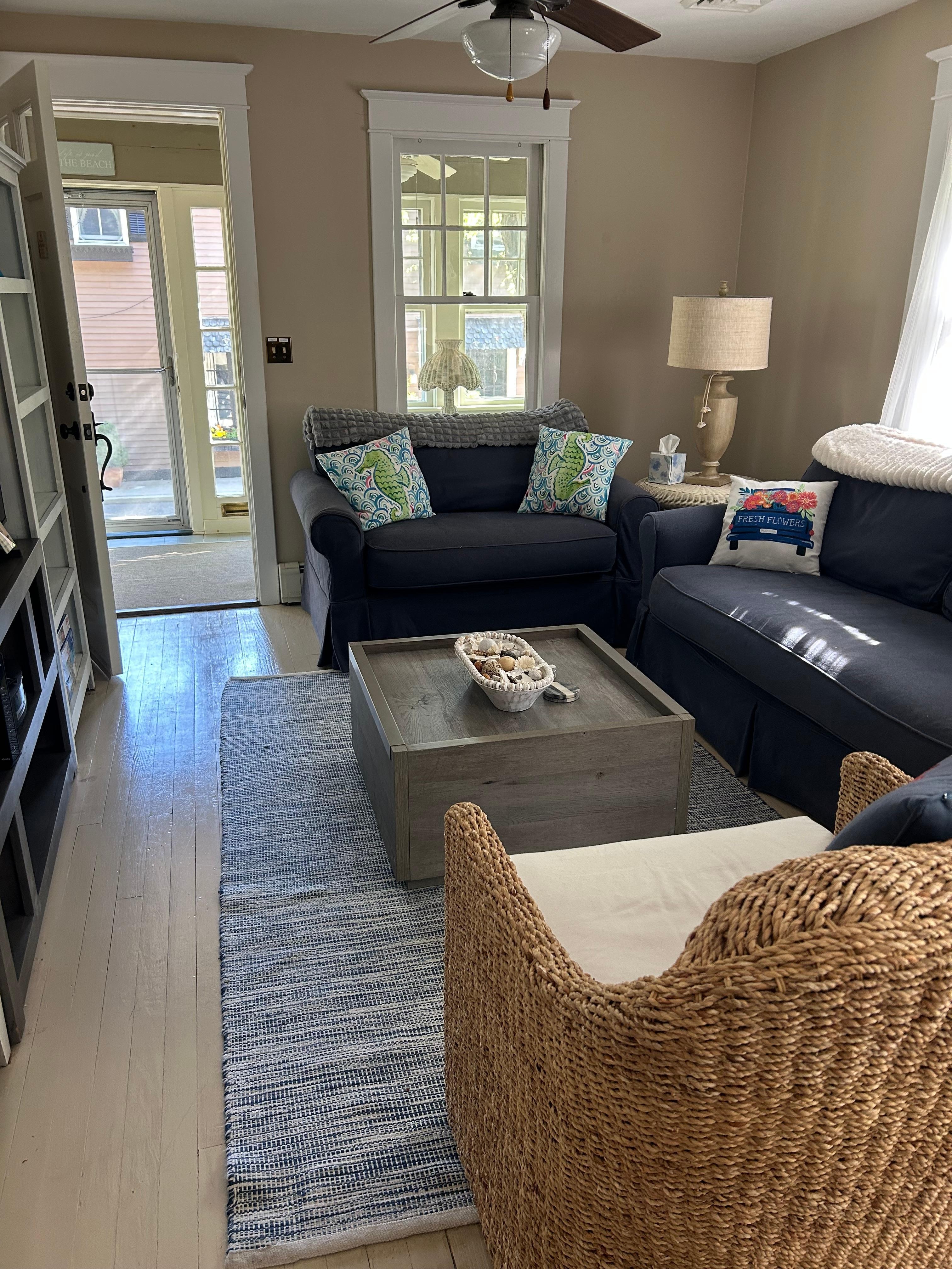 The comfiest little living room. Great place to relax. 