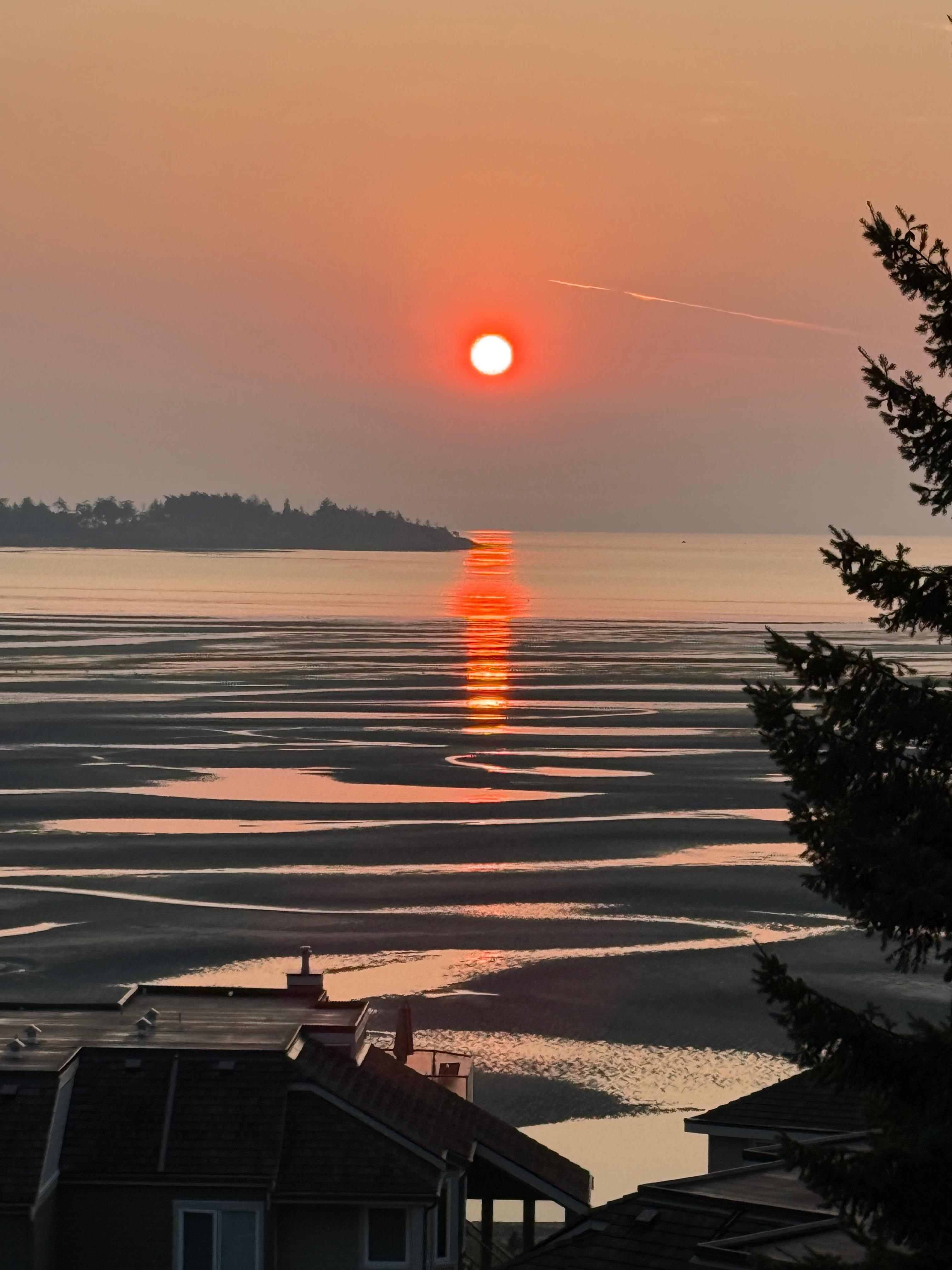 Sunrise with the tide out