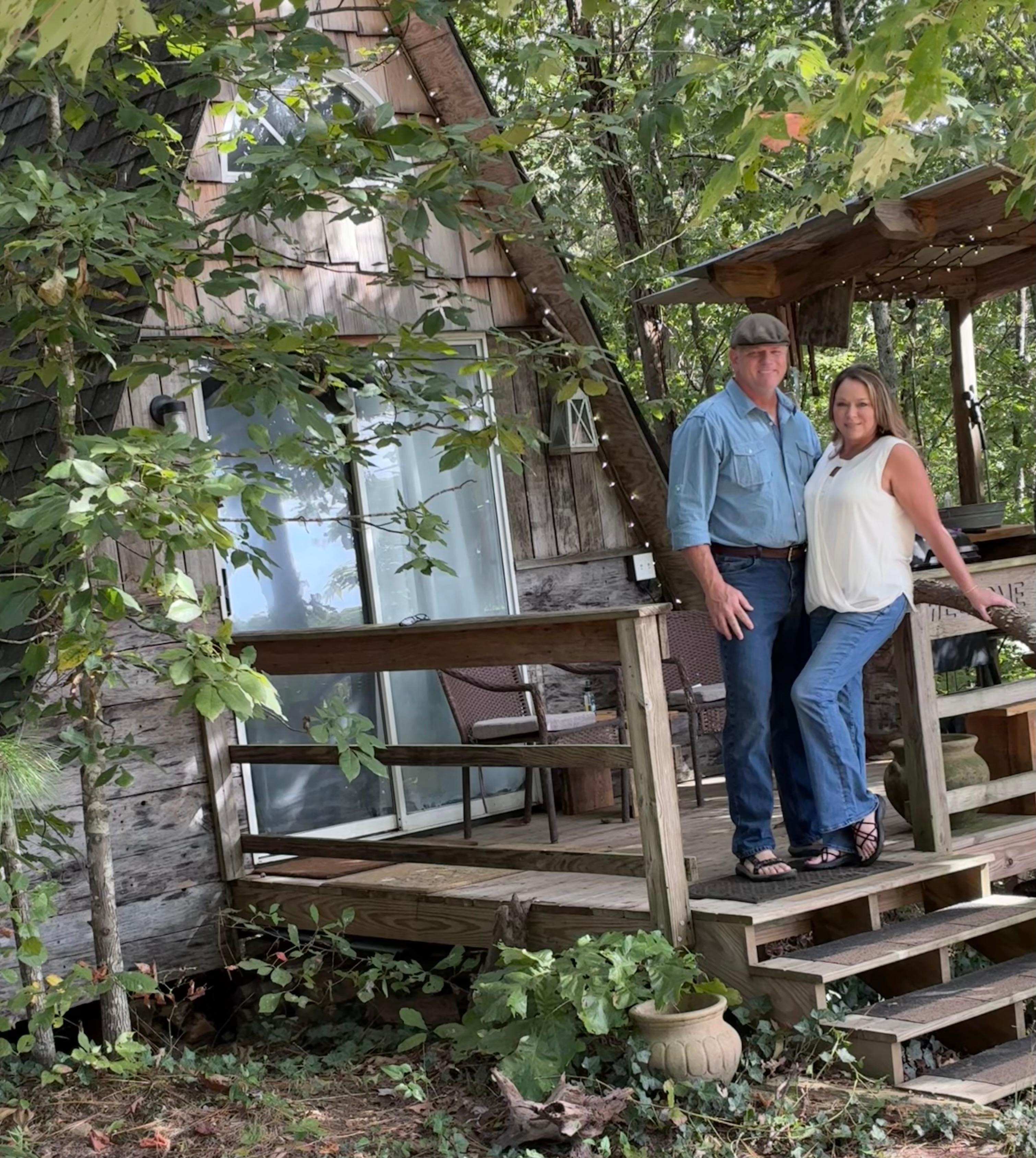 Front porch of the tiny home where we sipped coffee every morning 😁