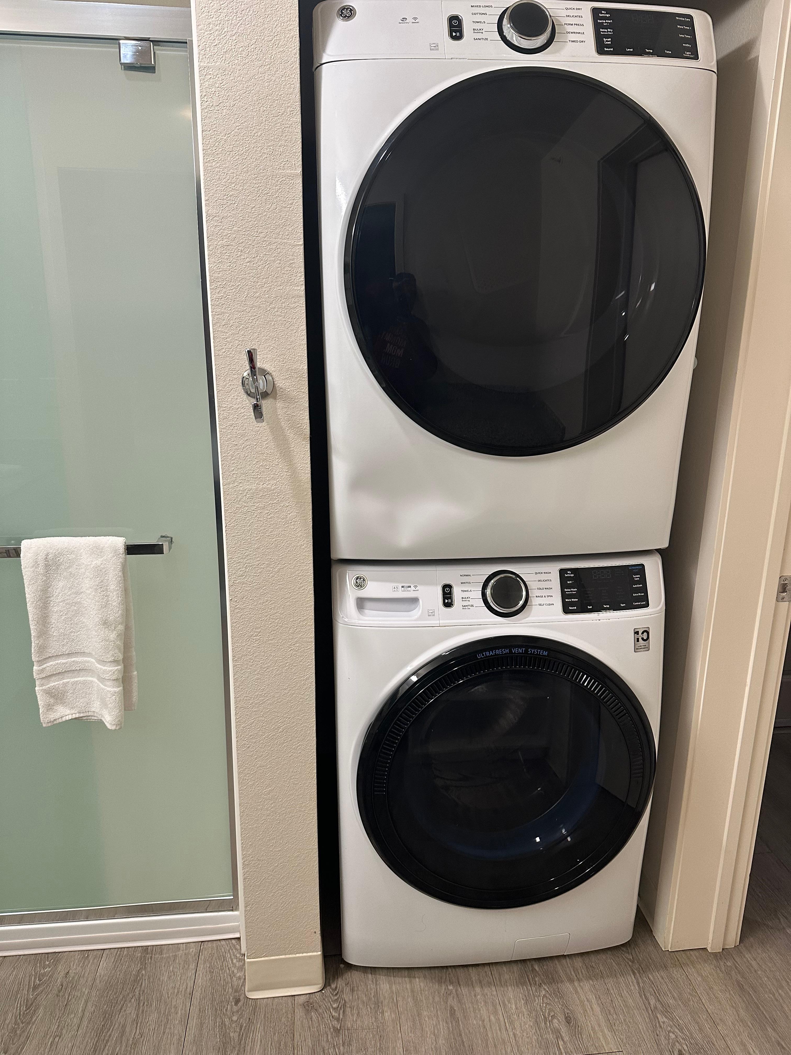 Washer and dryer 