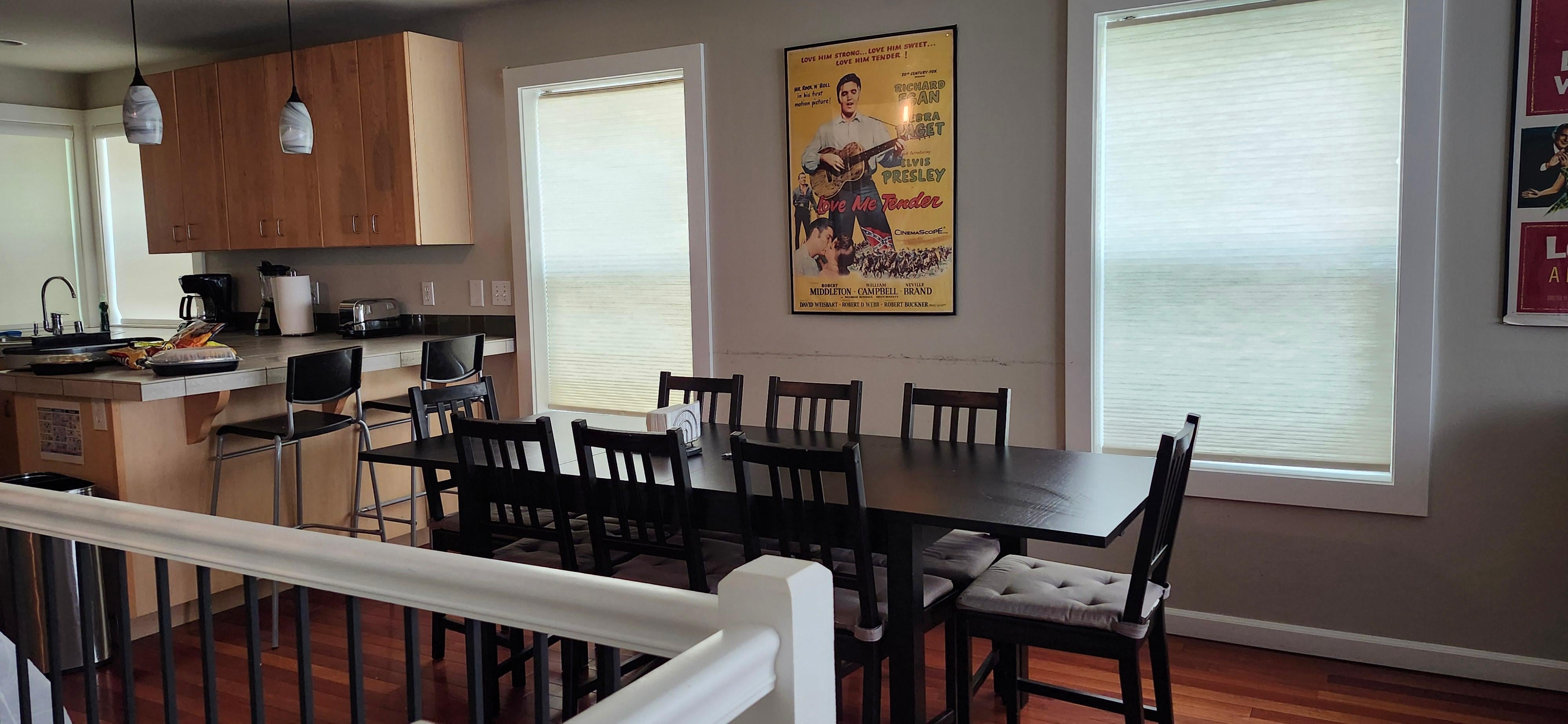 Picture over looking dinning room, very different from original advertising property.