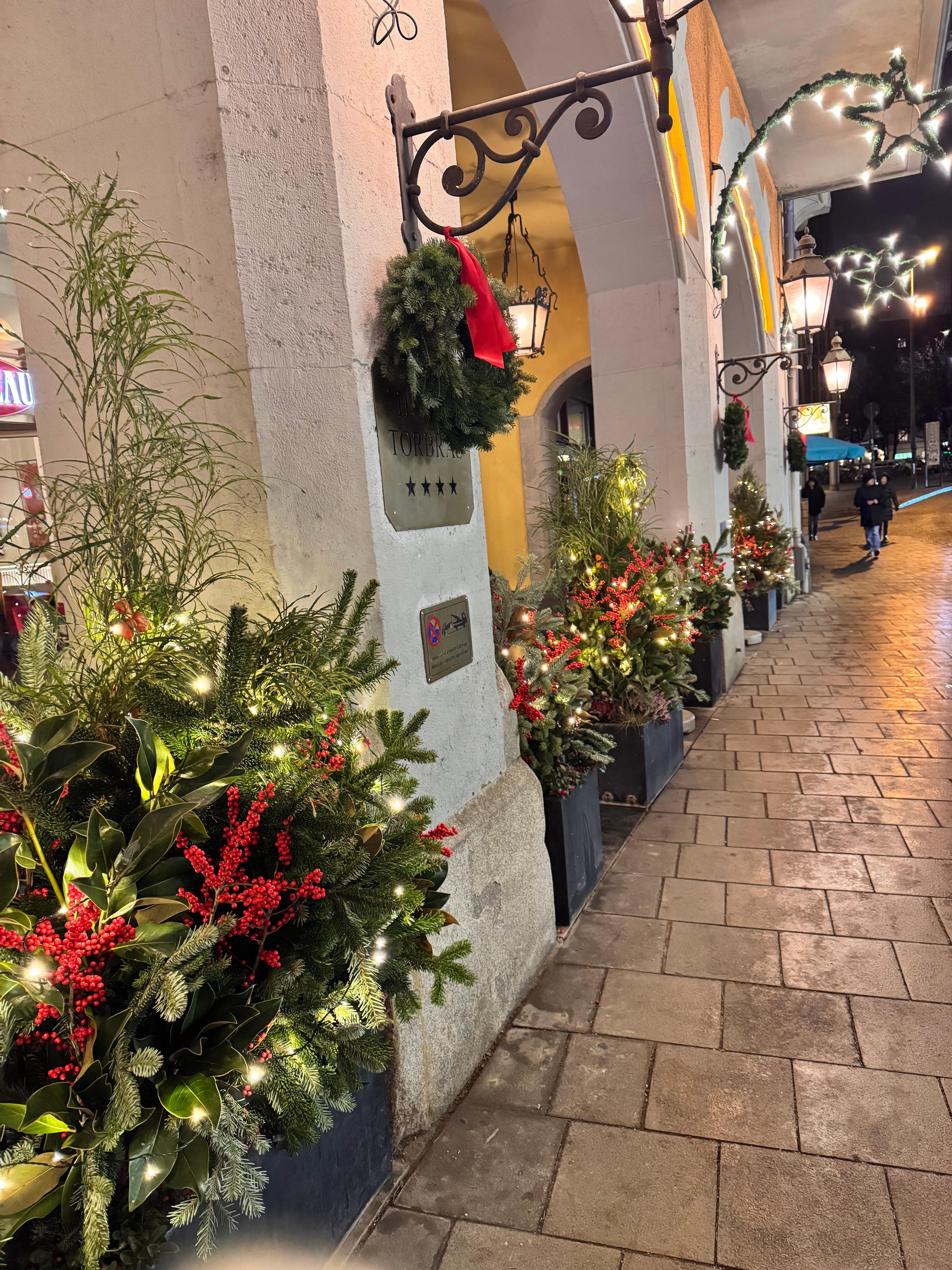 Exterior- nicely decorated 