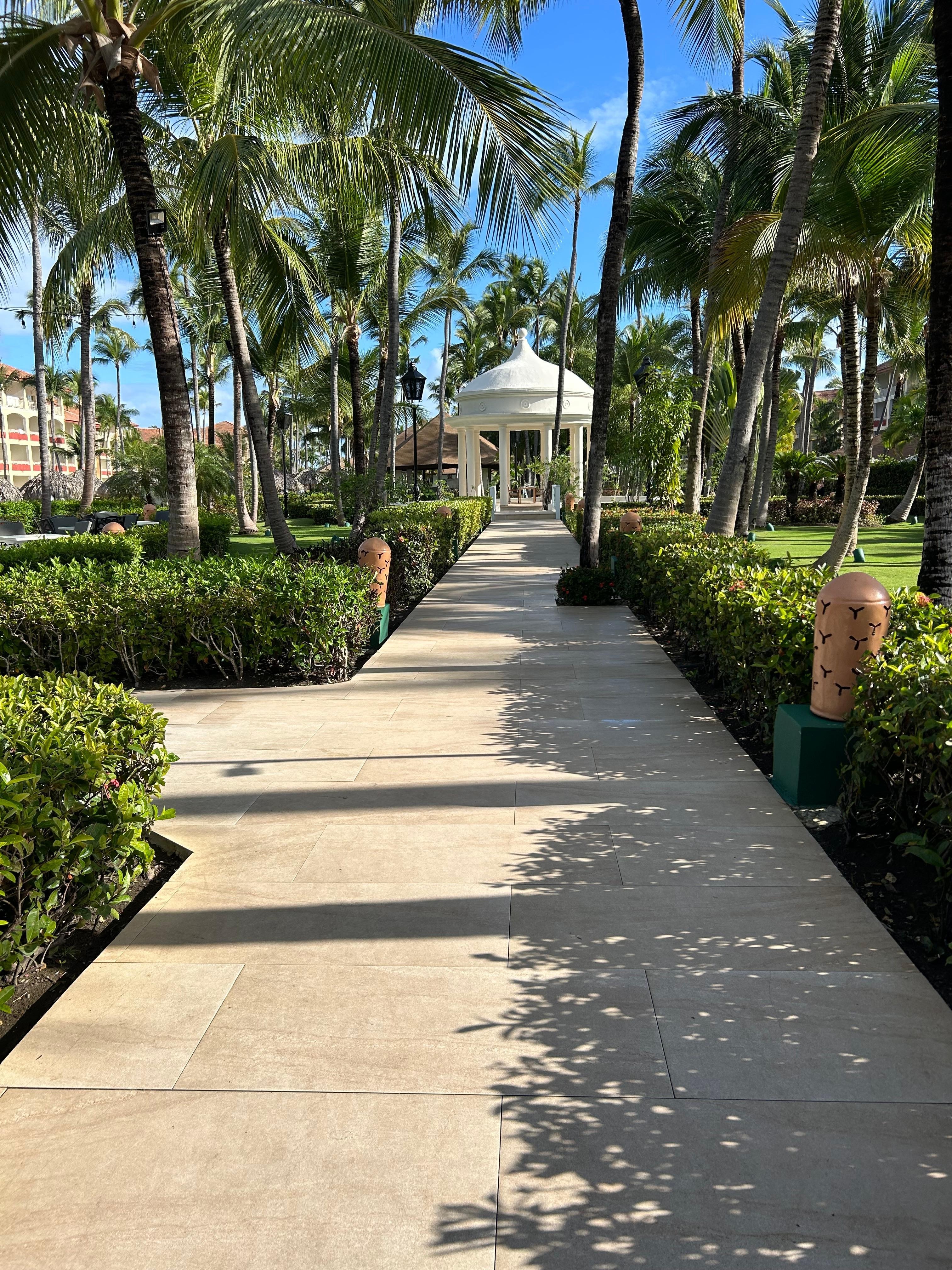 Private dining table