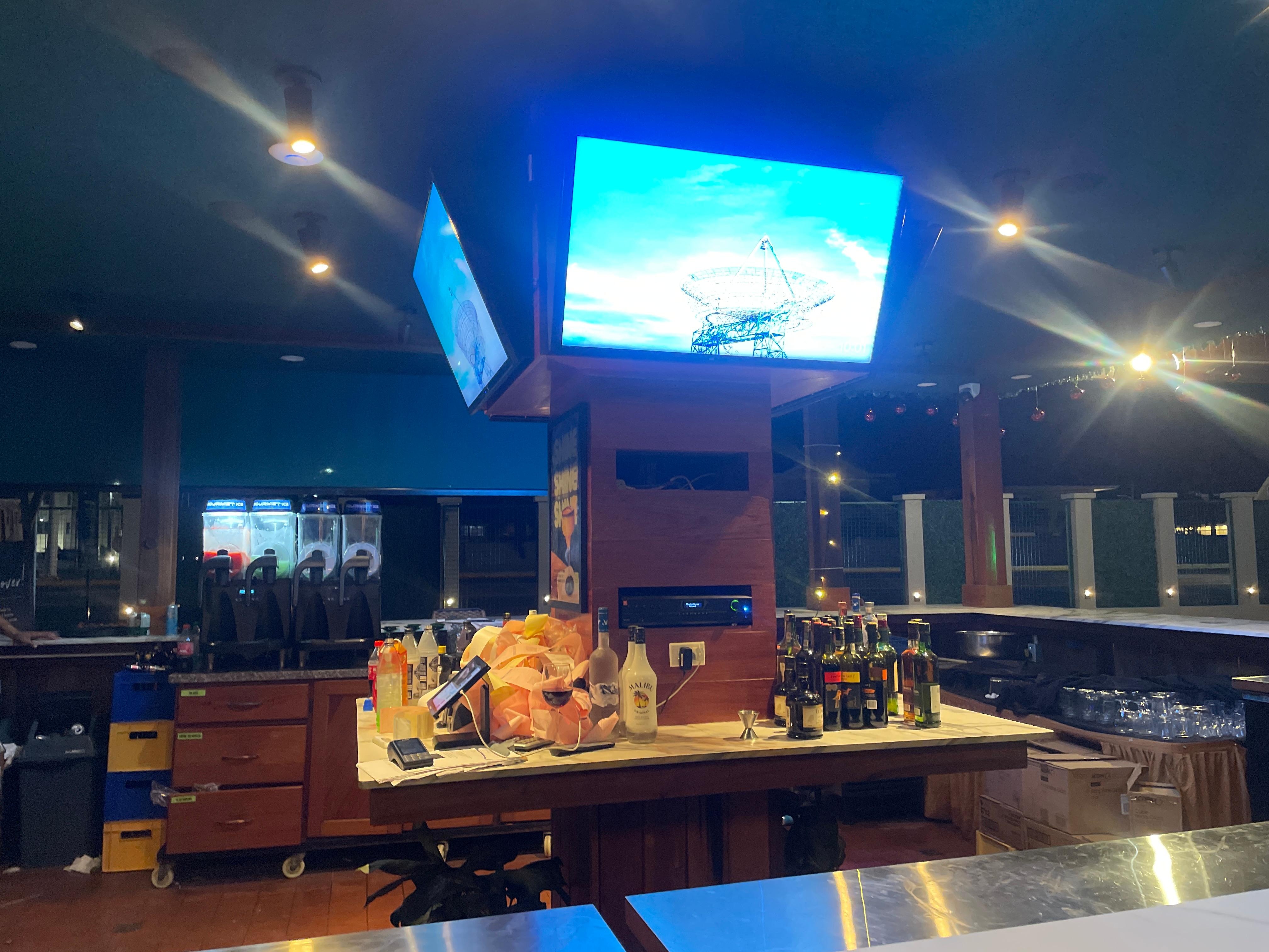 Bar was good .. Jamal  is great