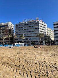 Perfect location at the beach