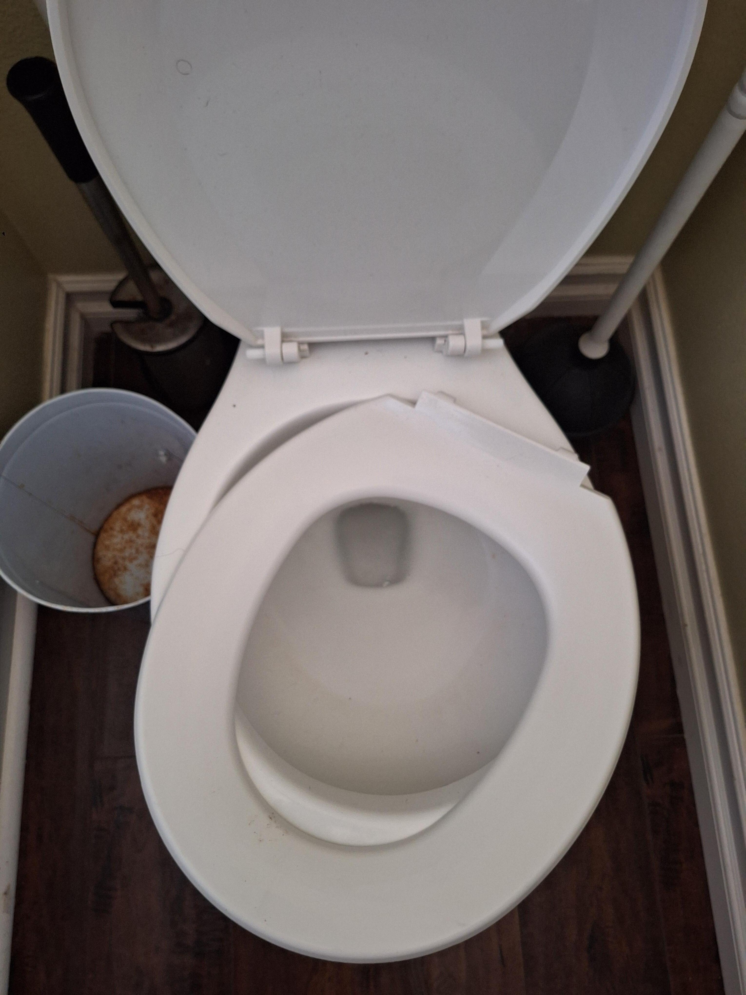 Broken toilet seat in upstairs bathroom. Daughter had to fix before calling host.