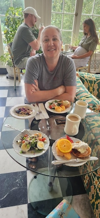 Beautiful breakfast in the Solarium