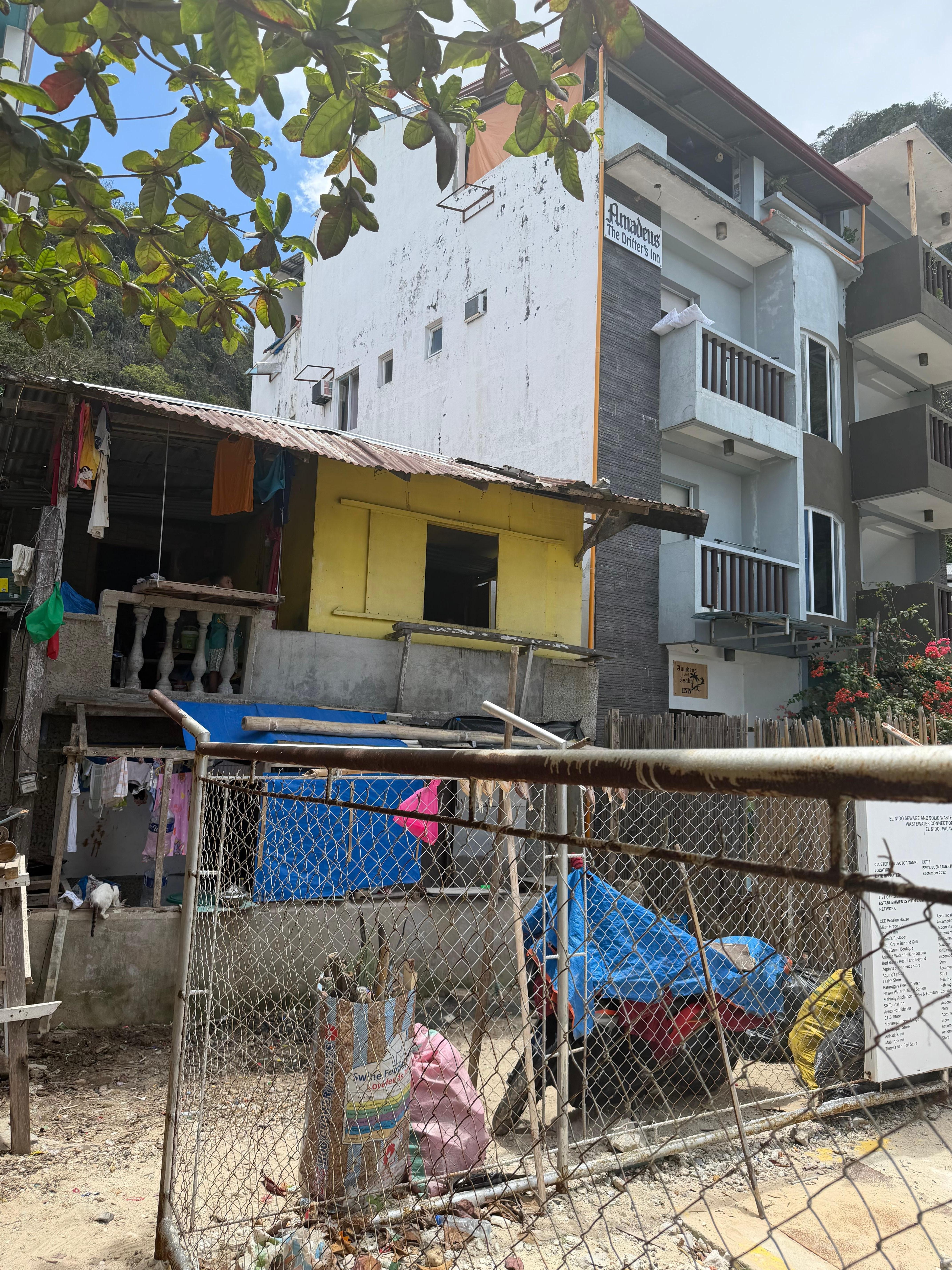 Entrance to the Hotel 