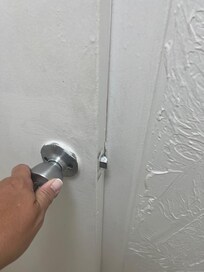 Bathroom door that won’t close