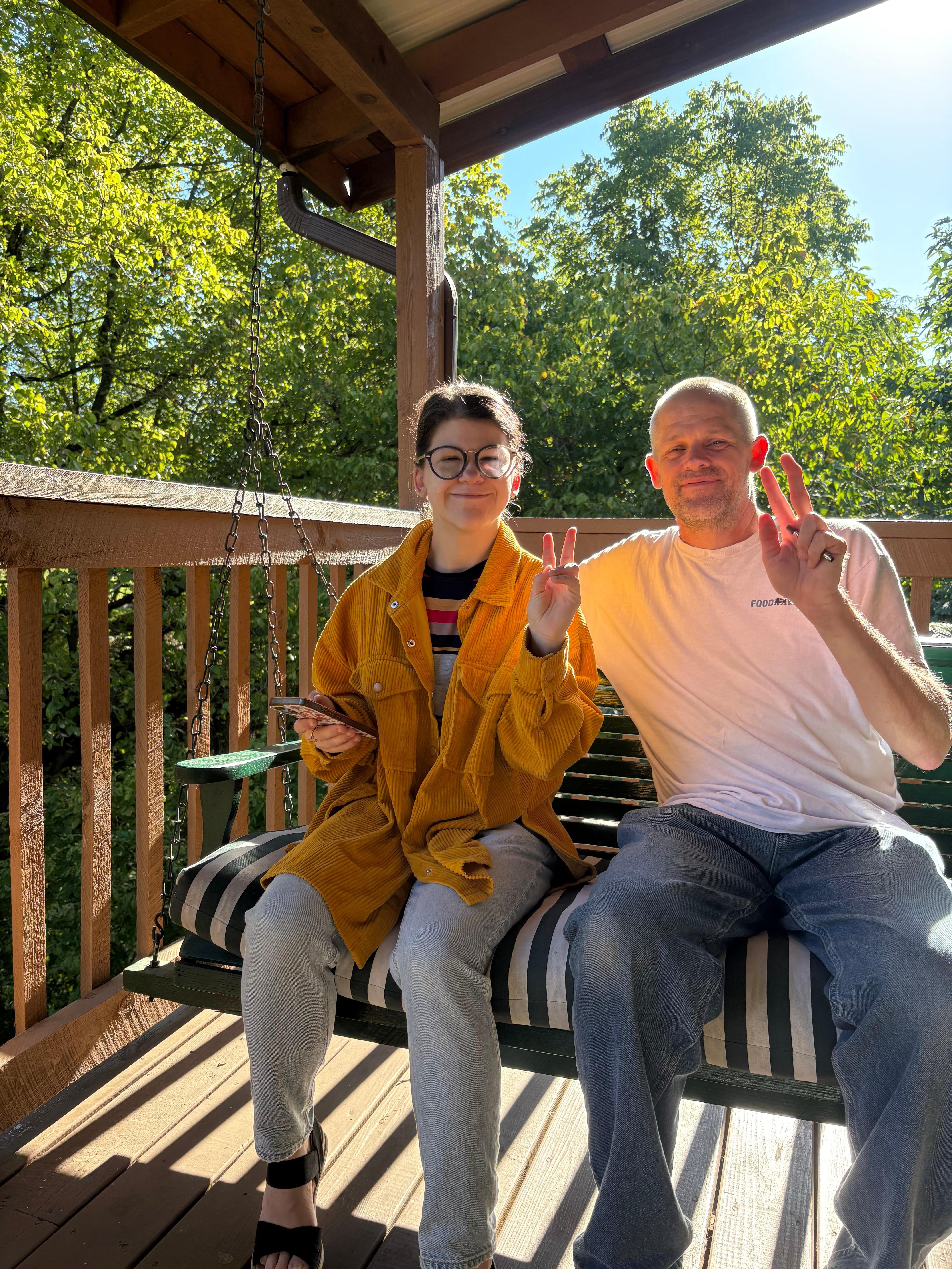 They just a swinging 