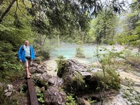 See direkt neben der Straße nördlich der Schlucht Veliki Predaselj. Es gibt eine schöne Wanderung am Rande der Schlucht.