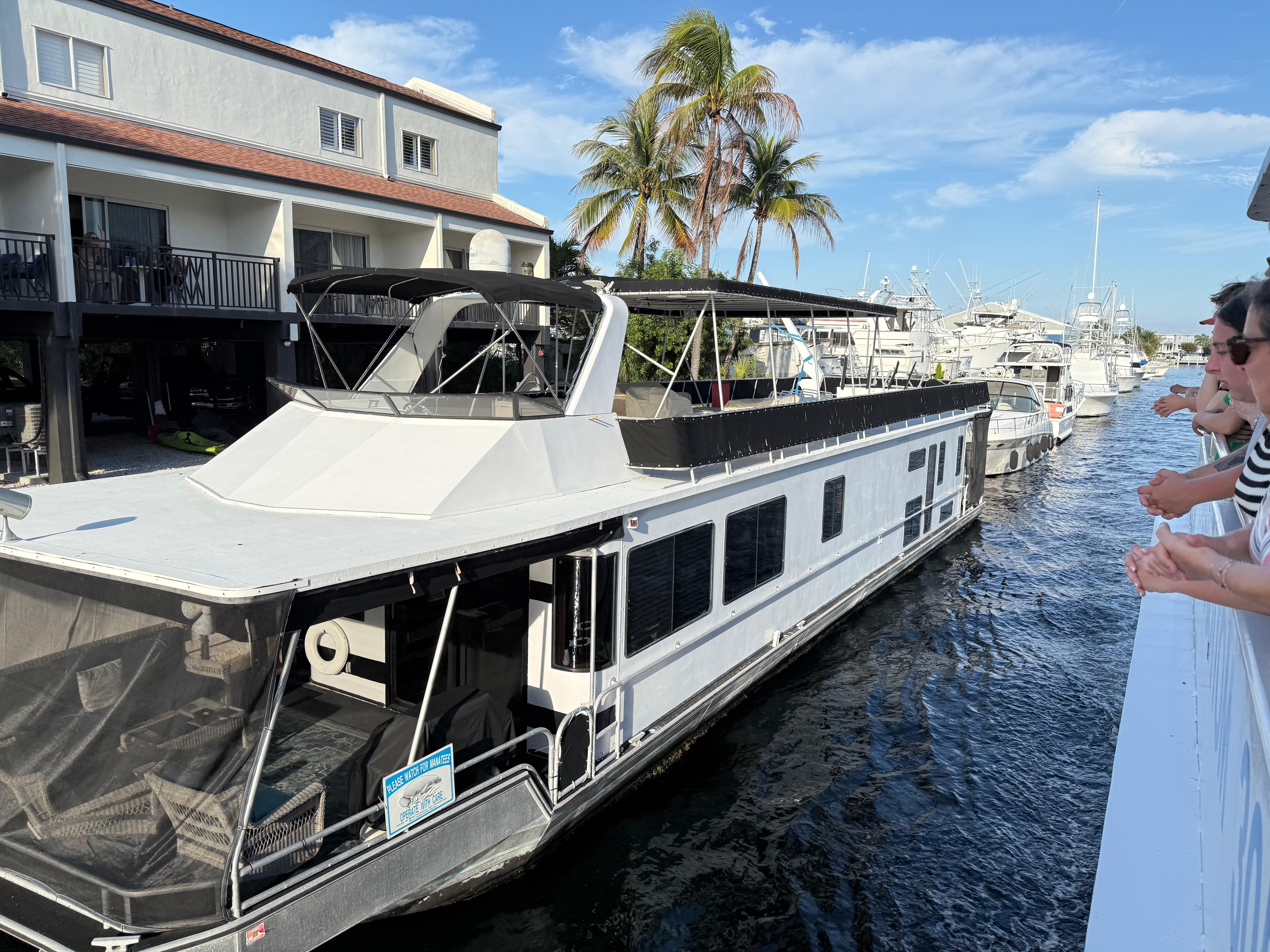 Outside view of houseboat!