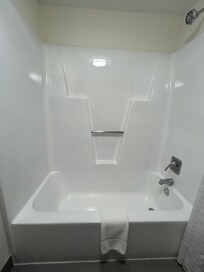 The bath tub was clean