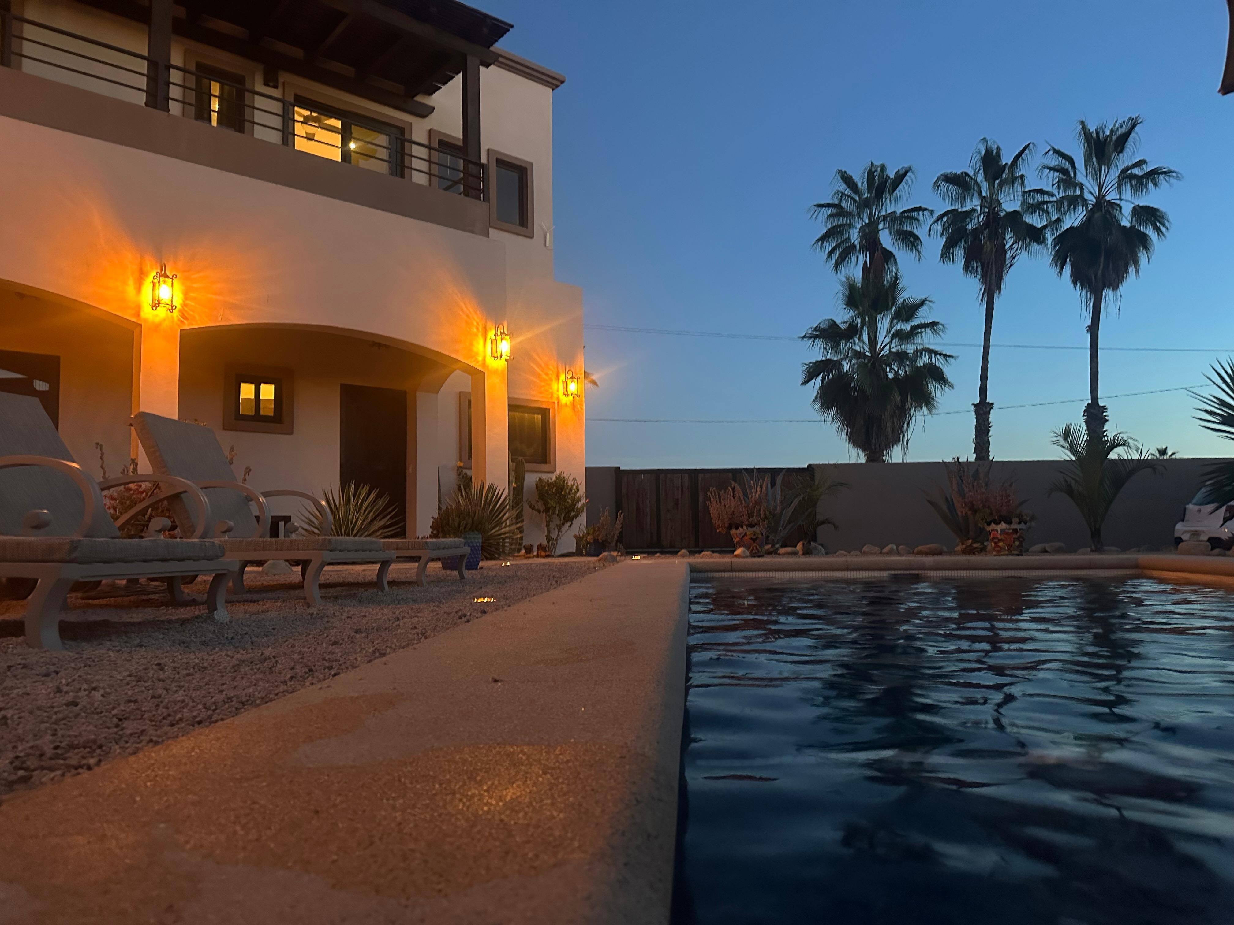 Relaxing evening by the pool