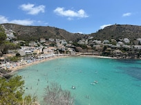 Playa del Portet a short walk away