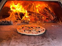 Four à pizza