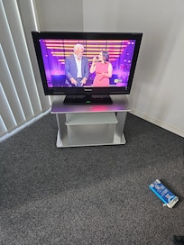 The tv and cabinet are so old it must be from hard waste rubbish