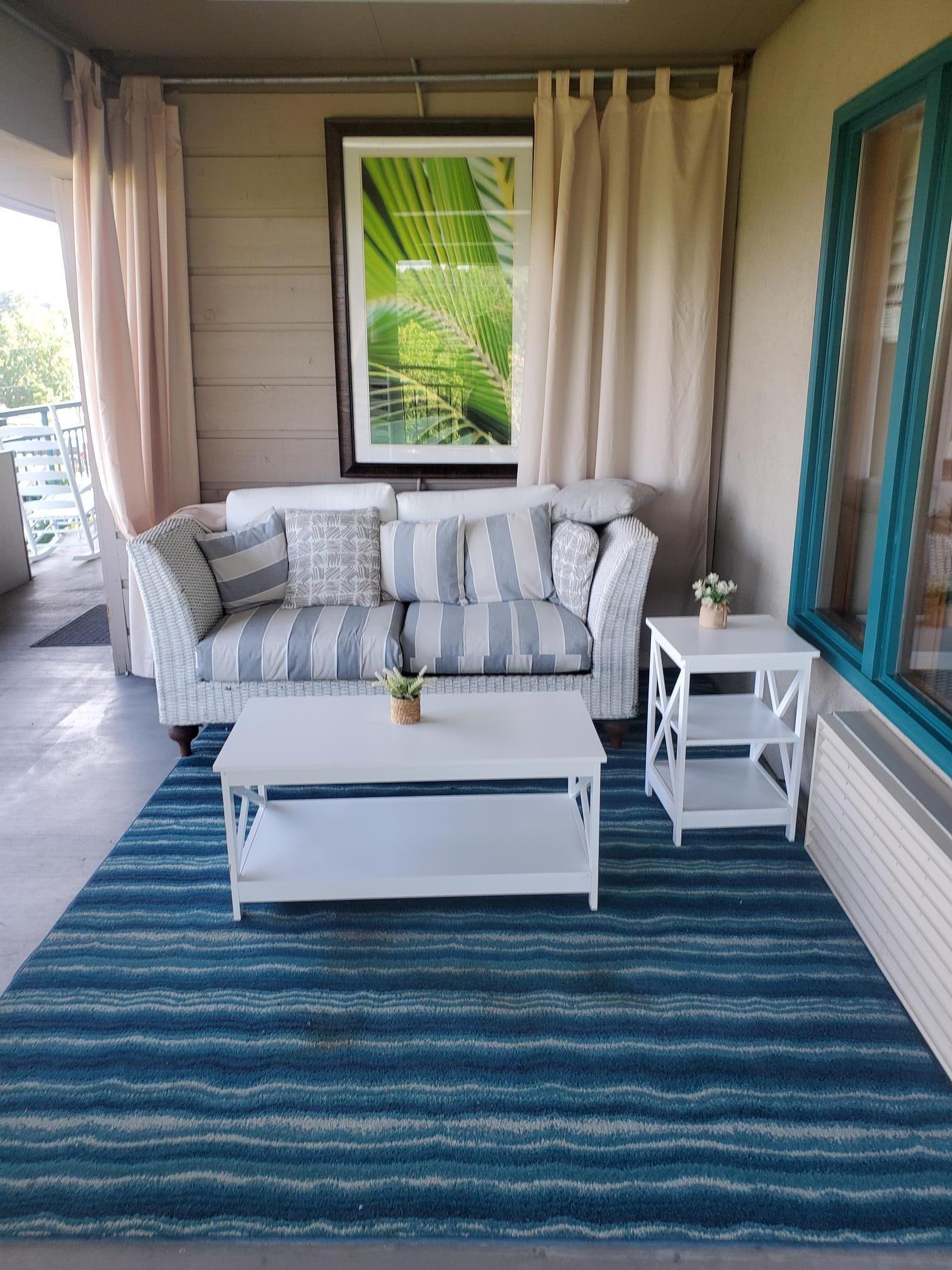 Sitting area right outside our room