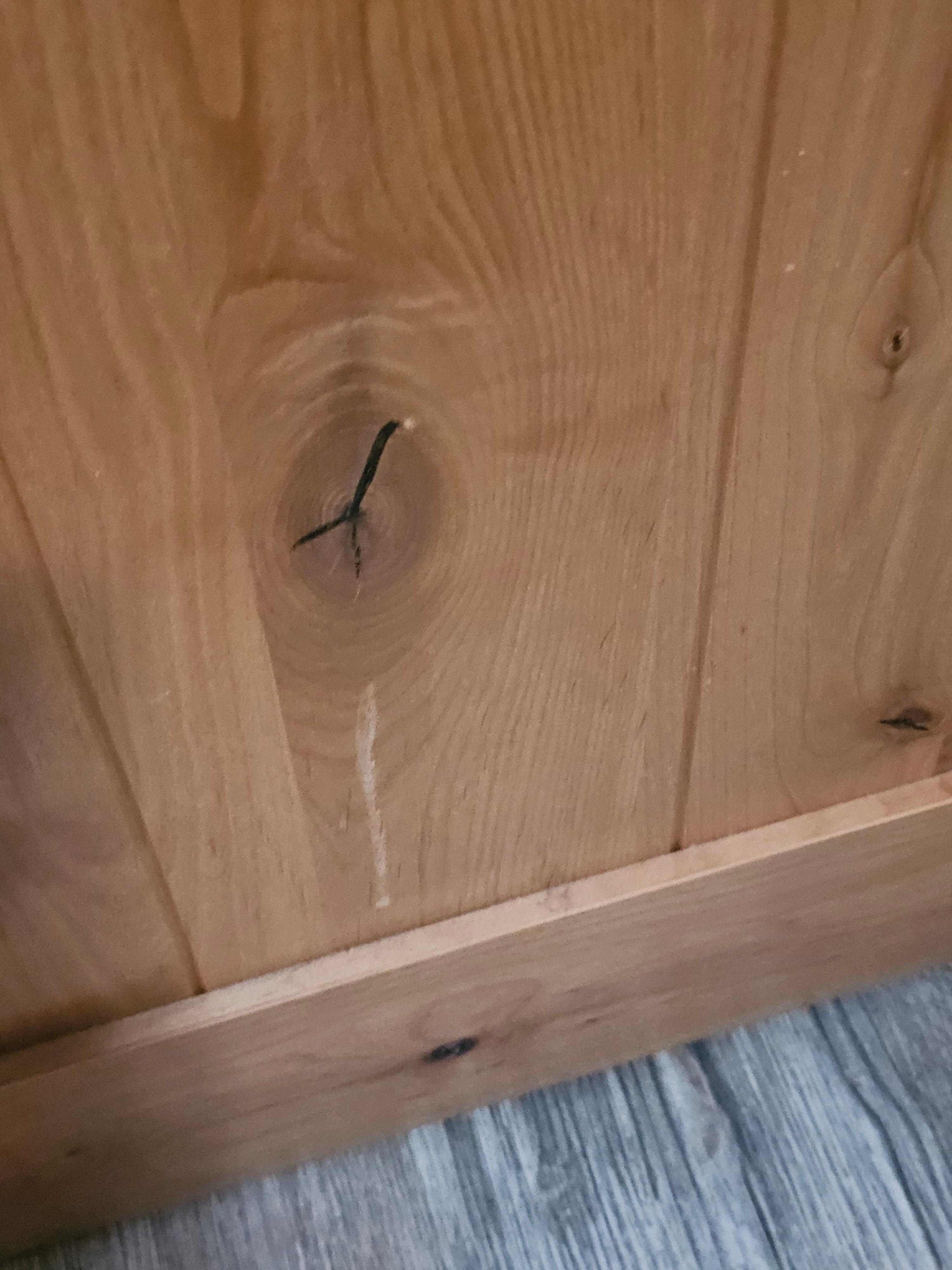 Door to main bathroom