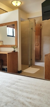 "Open minded" area for shower and toilet