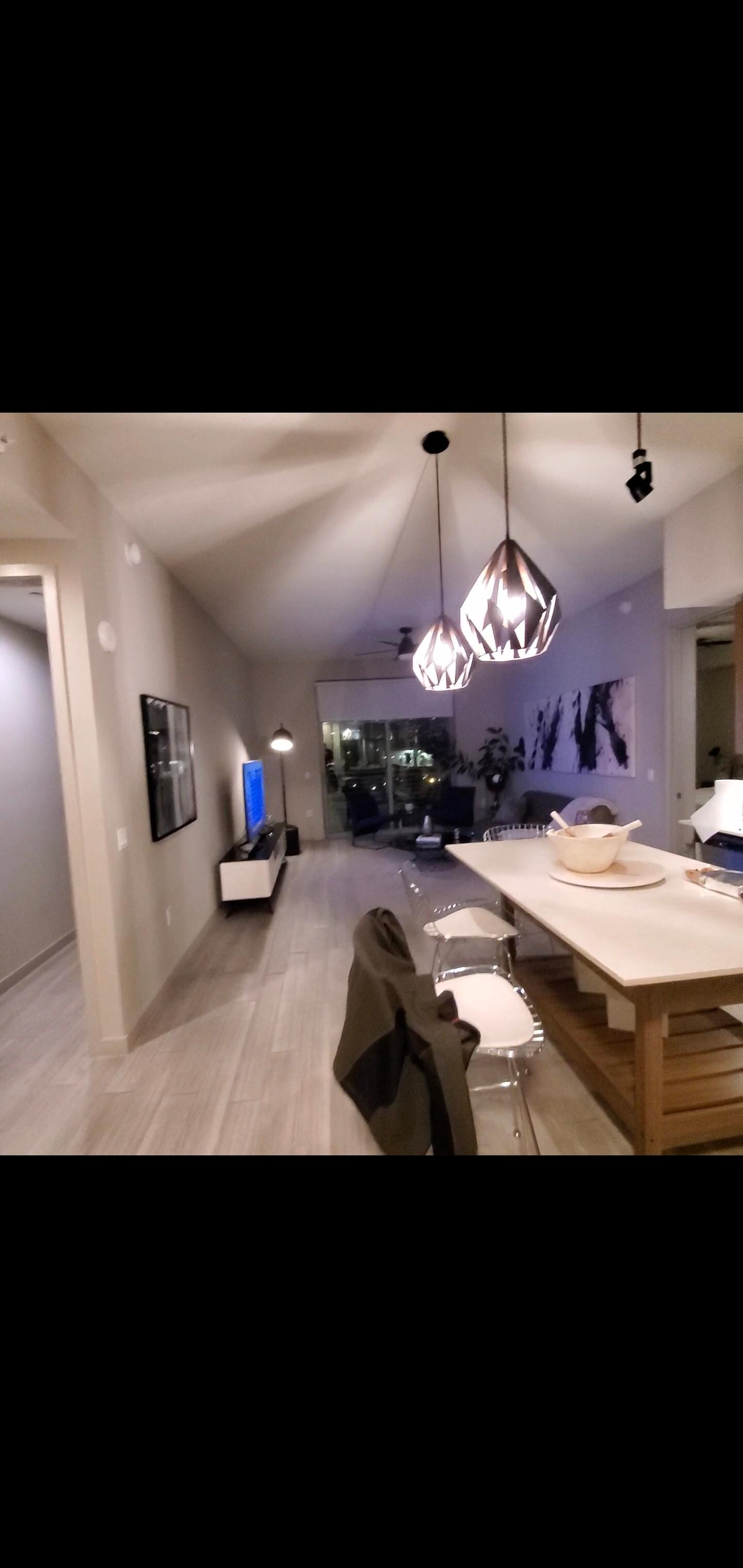 Great kitchen, spacious bedrooms and bathrooms. 