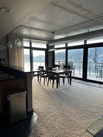 Windows that make it!