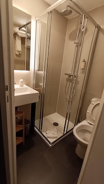 Bagno piccolo ma funzionale