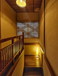 館内