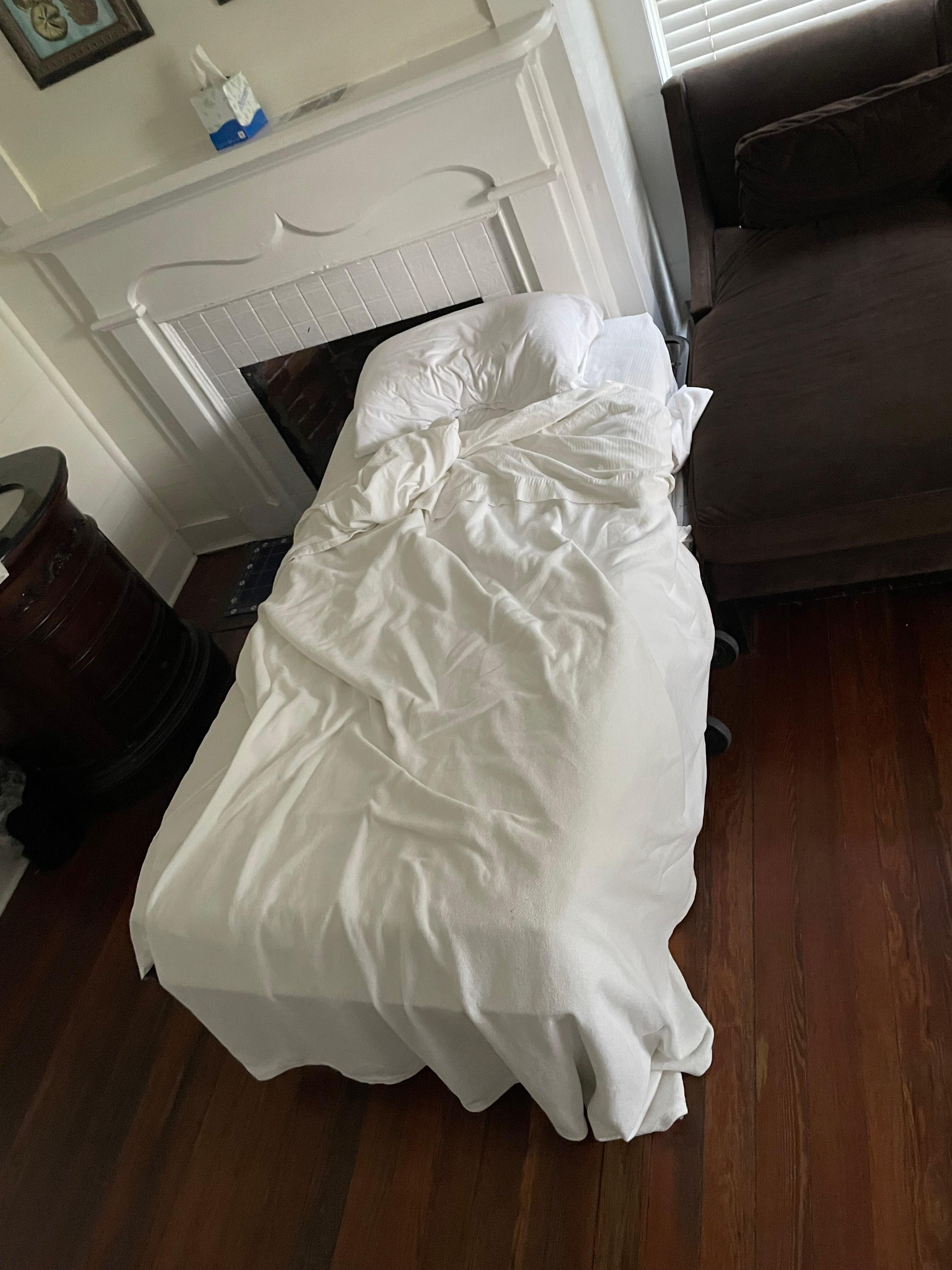 Spare bed for someone less than 5 ft 5 in
