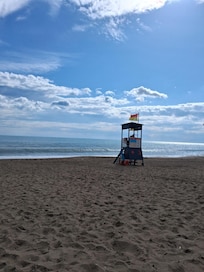 Sahili ve deniz güzel