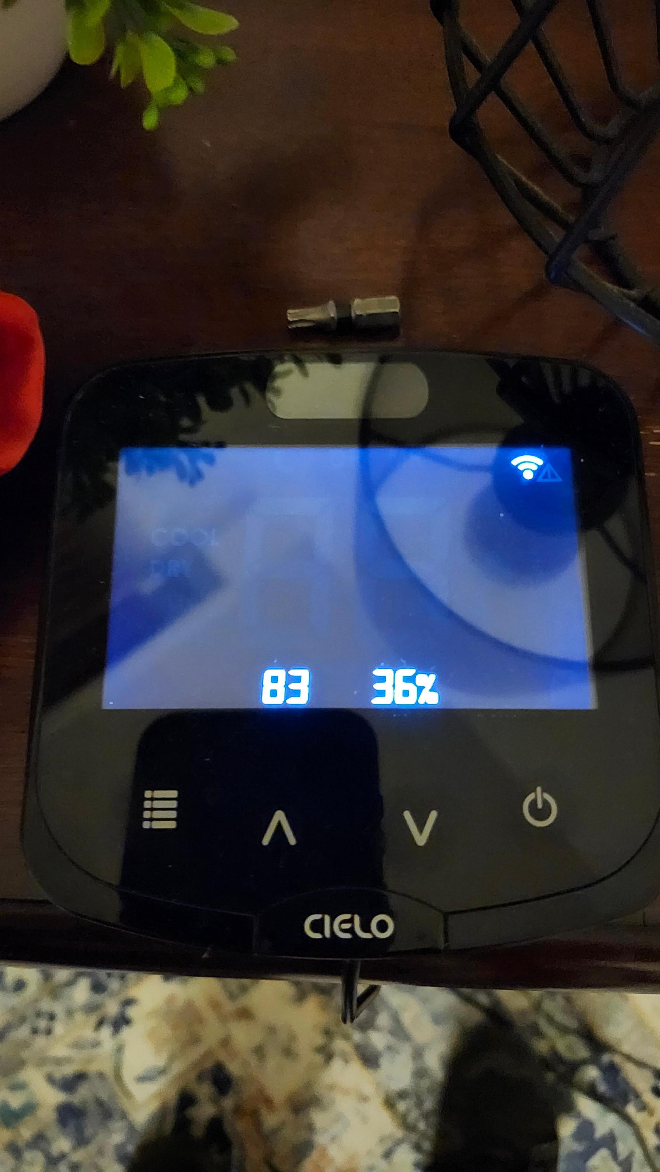 These thermostats are very finicky, but just message the owner and he can fix them remotely
Bring an extra blanket they are difficult to adjust and it gets cold!