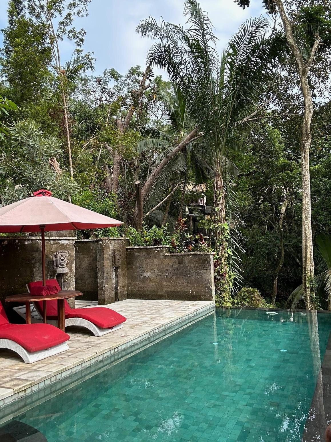 HEAVEN!! AKA MY VILLA!