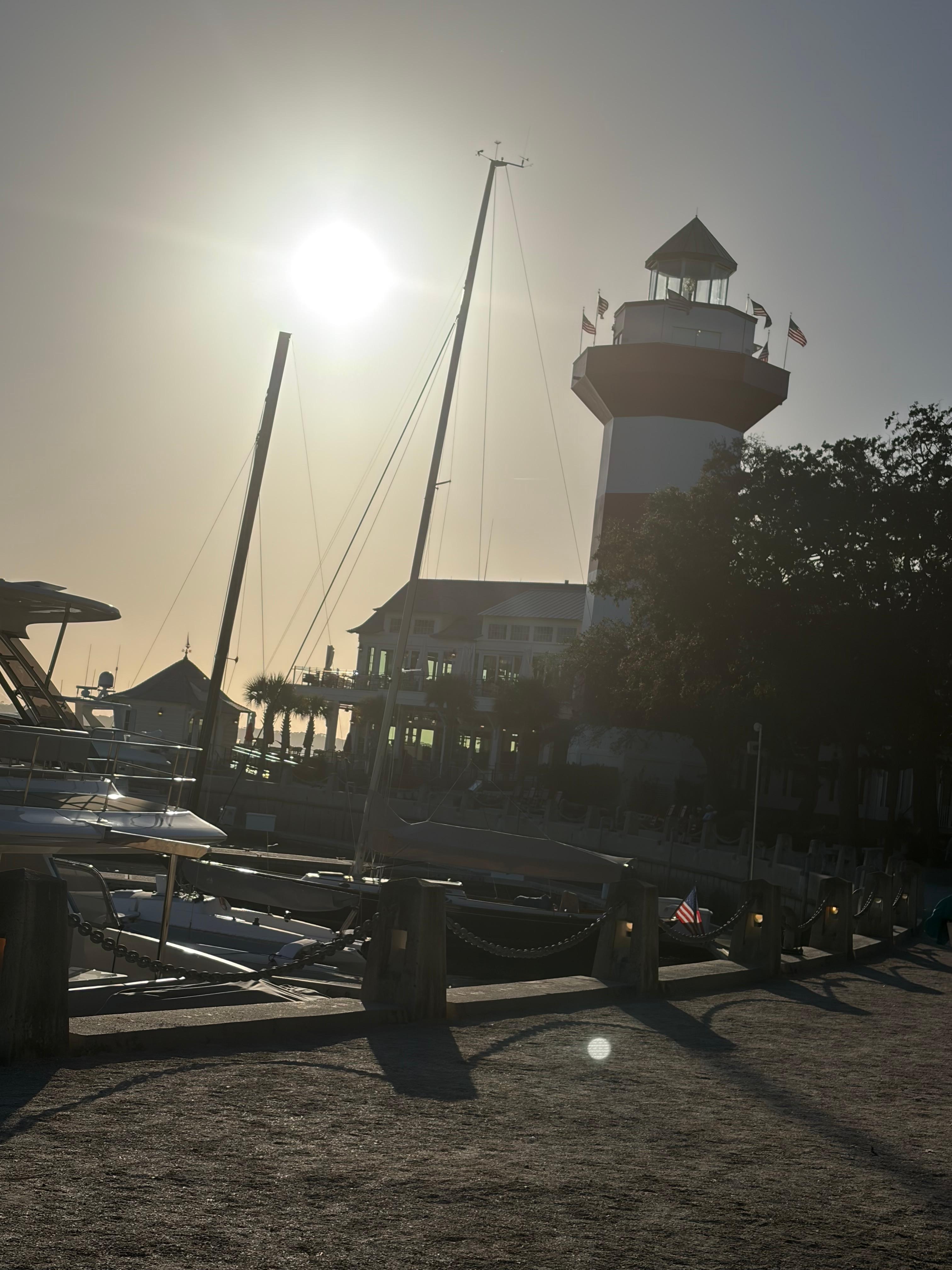 12 min drive to the lighthouse at Harbour Town