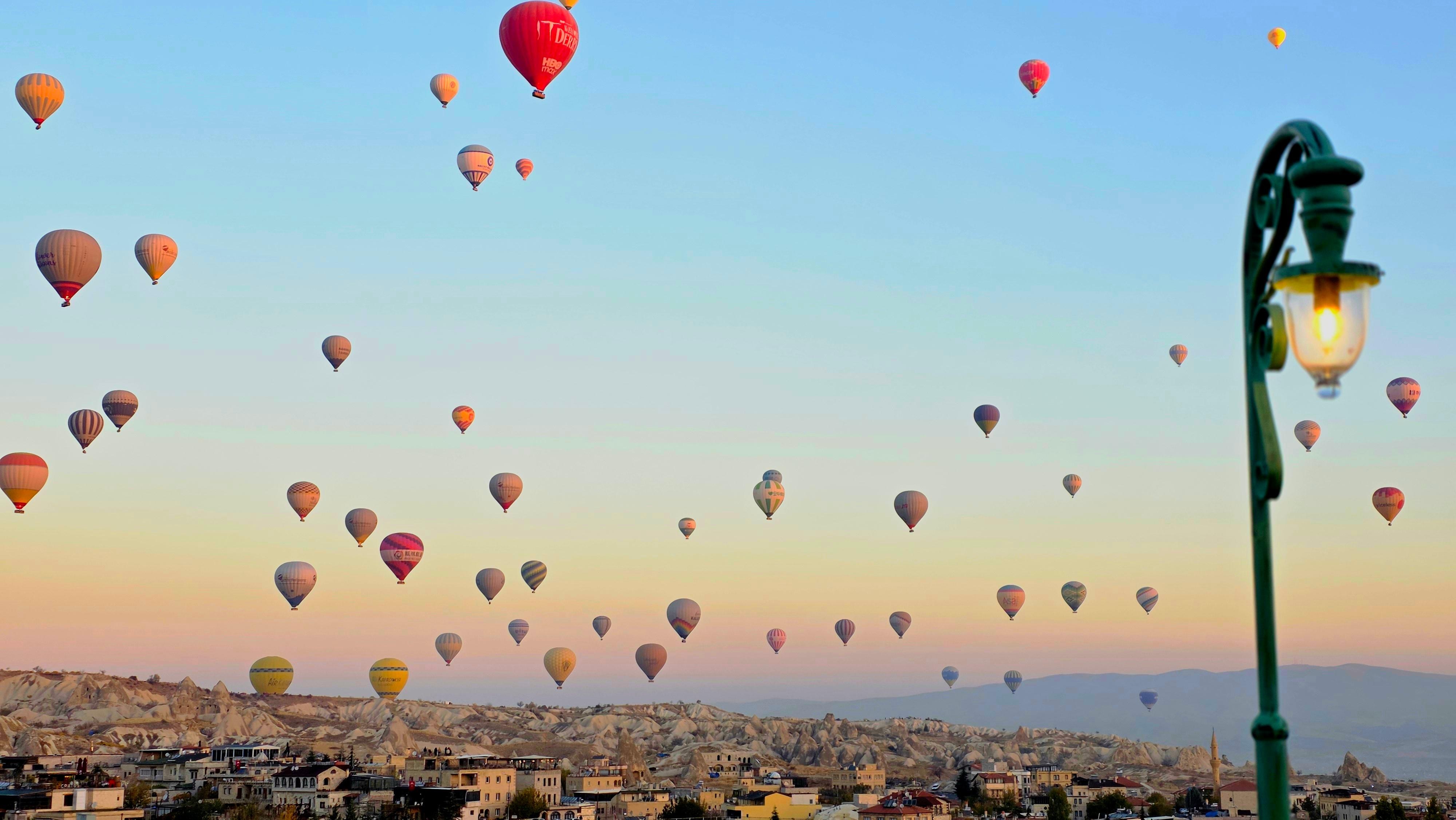 Uçan balonları izleyebileceğiniz muhteşem manzara