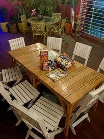 Noche de juegos con personas de todos los países 💪🏼