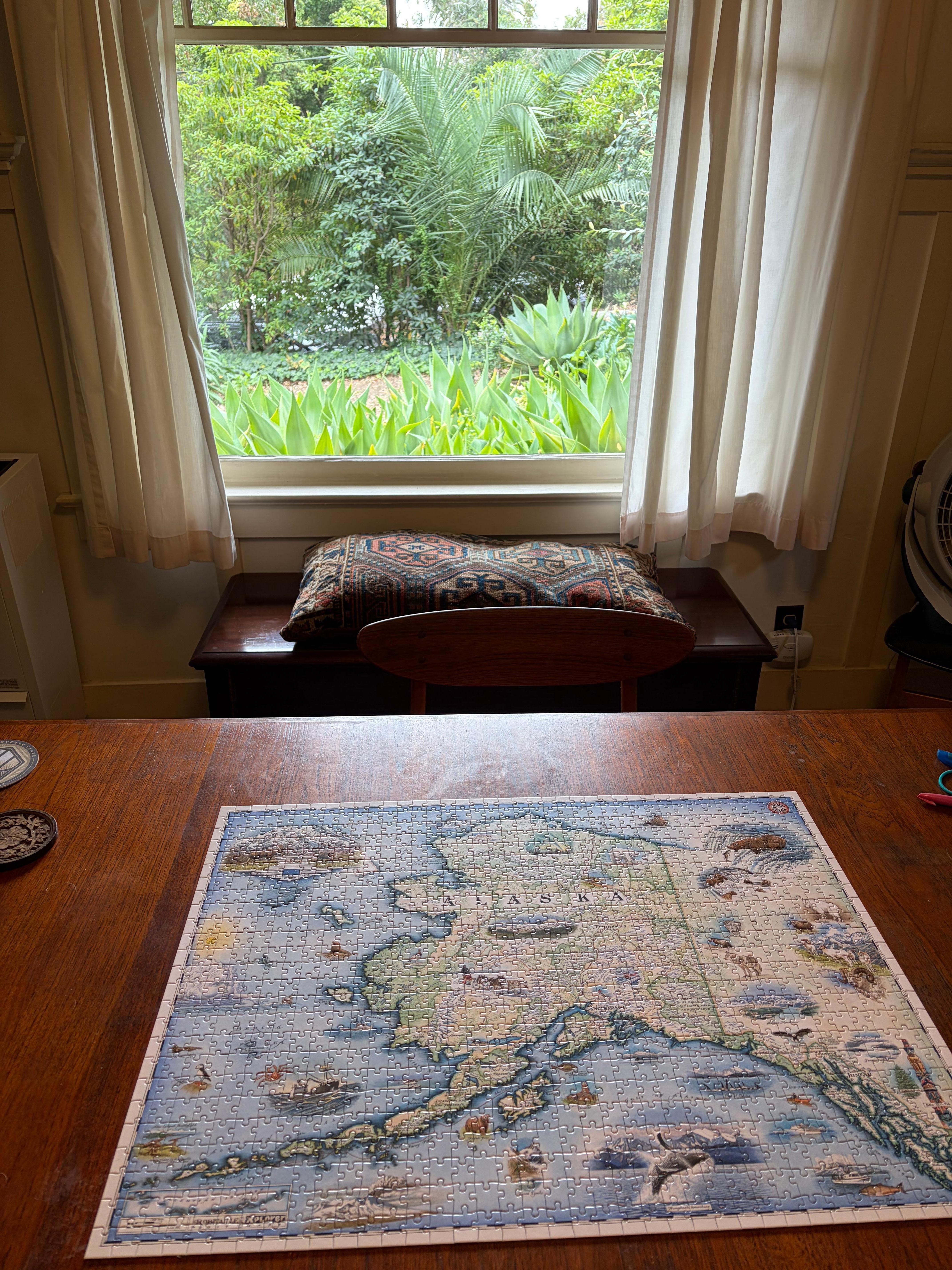 Perfect puzzle table!