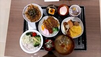 朝食バイキングです。